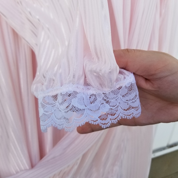 Chardin vintage pink lace two piece nightgown slip - Picture 9 of 15
